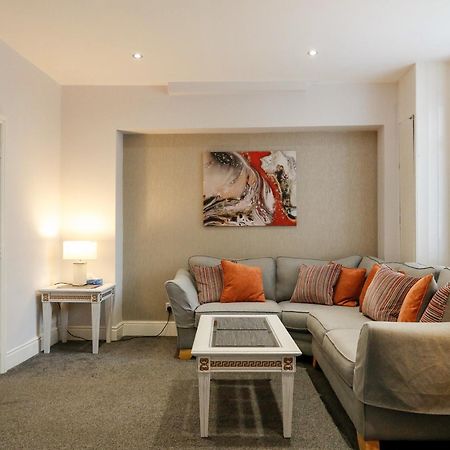 Amber Villa Tideswell Ngoại thất bức ảnh