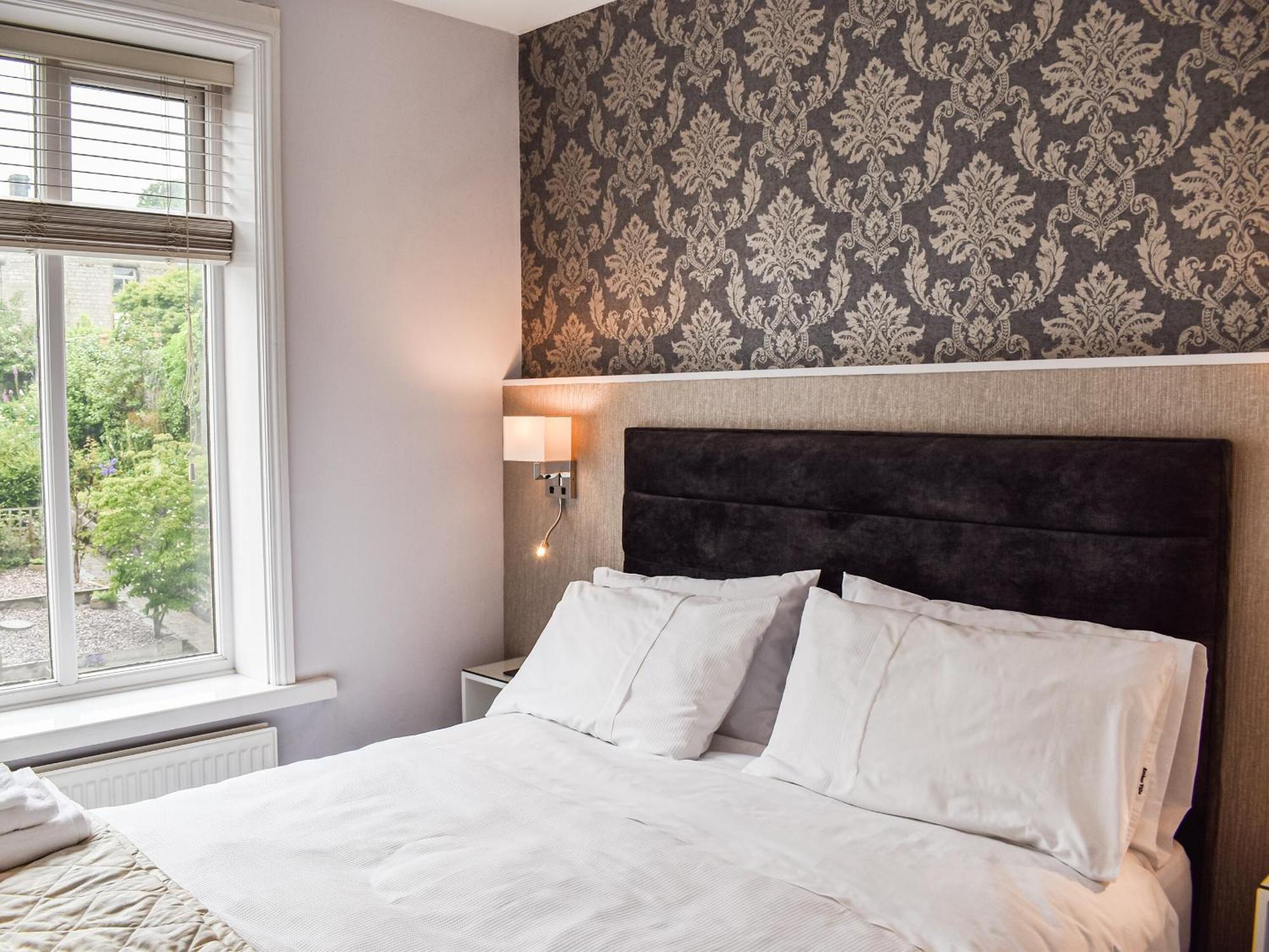 Amber Villa Tideswell Ngoại thất bức ảnh
